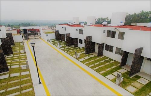 CASA JUNTO AL CLUB DE GOLF MADEIRAS