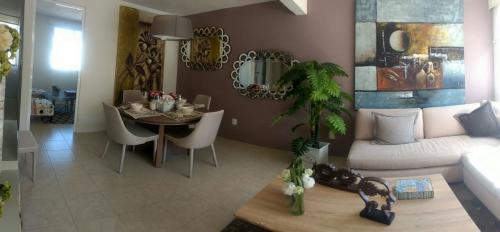 encuentra la casa ideal en lago residencial