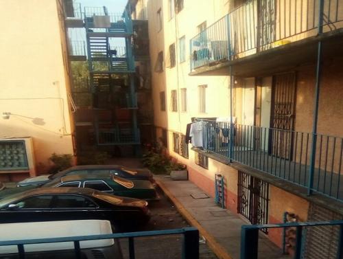 EXCELENTE DEPARTAMENTO EN  COLONIA LAS AMERICAS, ACEPTO CREDITOS 