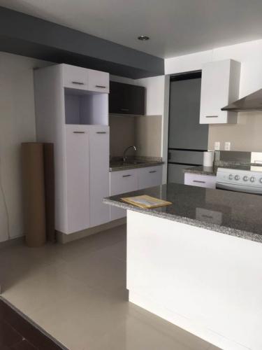 HERMOSO DEPTO MINIMALISTA EXTERIOR EN 4TO PISO