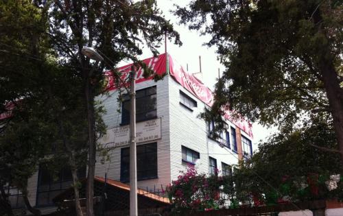 EDIFICIO EN CHURUBUSCO/ TERRENO