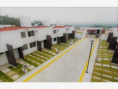 VENTA DE CASA DE 3 RECAMARAS