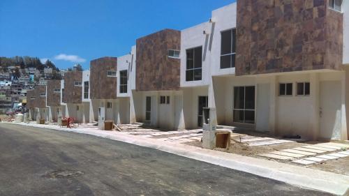 Casas en Venta a Precio de Departamento