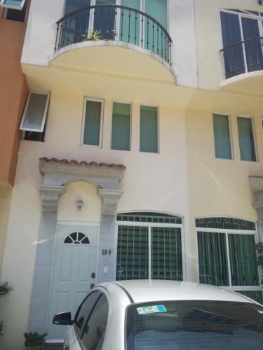 Casa 3 niveles 