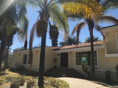 Casa en Renta en Club de Golf Santa Anita
