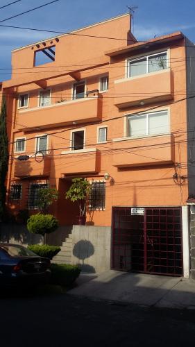 Col. Portales Sur   RENTA   hermoso depto.