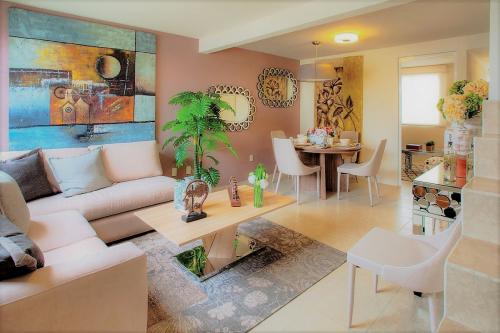 CASA EN HERMOSA RESIDENCIA 