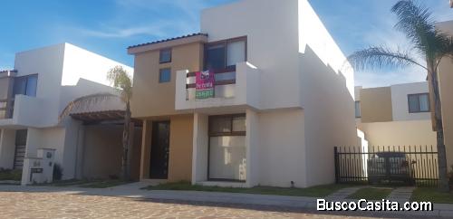 Casa en Cumbres del Lago Queretaro palapa y Alberca