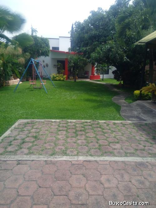 VENTA DE CASA CON EXCELENTE UBICACION