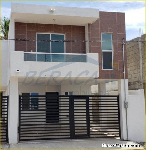 CASA EN VENTA COL REV VERDE, MADERO 