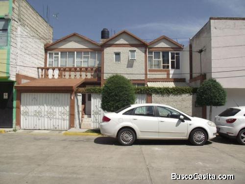 CASA AMPLIA EN EX HACIENDA DE COSCOTITLÁN, PACHUCA, HGO.