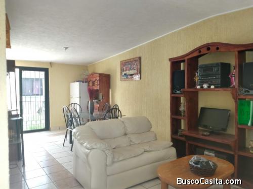 Bonita casa en Ojo de Agua, Tecámac. 