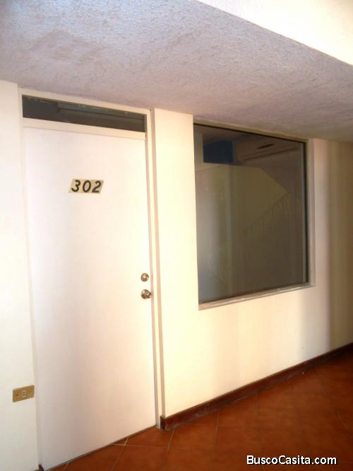   RENTO OFICINA LOMA GRANDE 2709-302 (EXCELENTE UBICACIÓN)