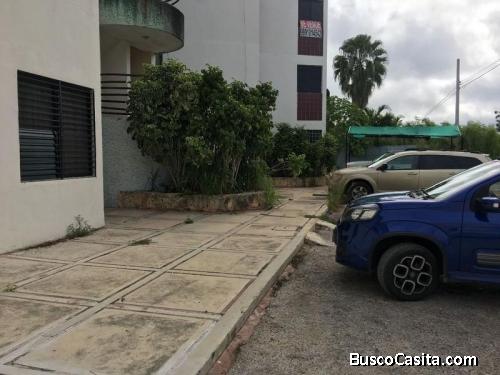 CONFORTABLE DEPARTAMENTO EN RENTA EN BRISAS