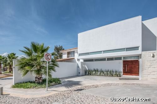 01266 SE VENDE CASA EN RANCHO SANTA MONICA