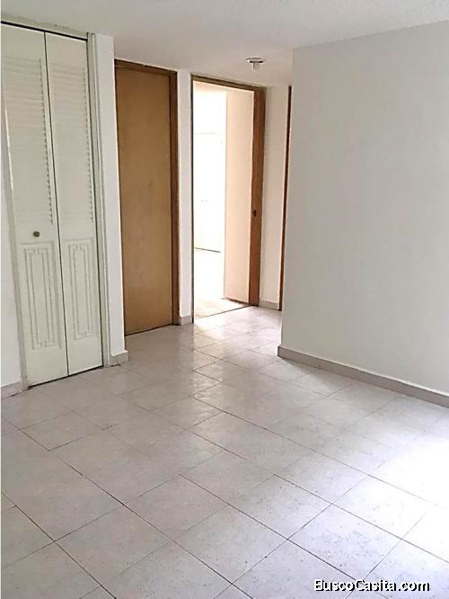 AMPLIO DEPTO MUY ILUMINADO CON BALCÓN