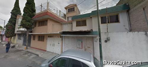 CASA DE 2 PLANTAS COL TEZOZOMOC REMATE BANCARIO