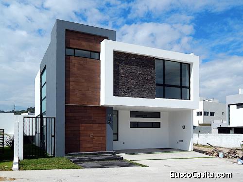 Hermosa Casa Nueva en Los Robles Residencial, Zapopan. 220 Mts.