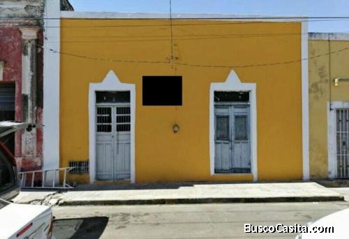 VENTA DE CASA EN EL CENTRO DE LA CIUDAD