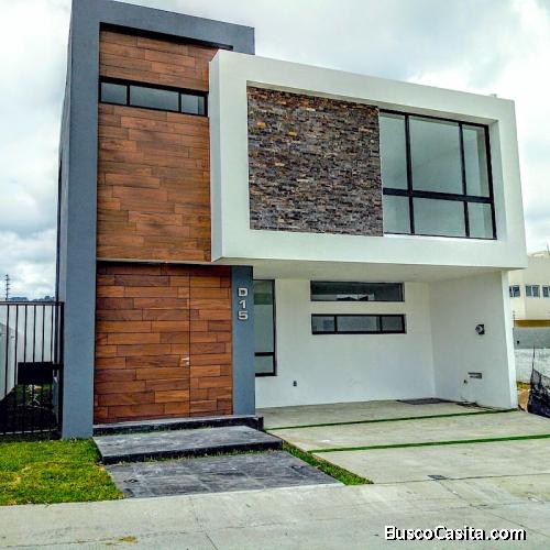 TERMINADA EN EXCLUSIVO RESIDENCIAL LOS ROBLES-ZAPOPAN-COCINA EQUIPADA+CUARTO PLANTA BAJA