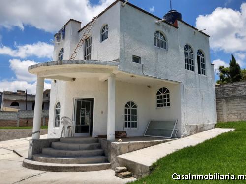 VENTA DE HERMOSA CASA EN ACAMBAY