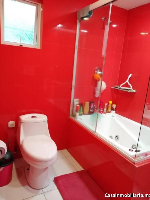 Casa en venta Llamaradas, Jardines de San Mateo. 