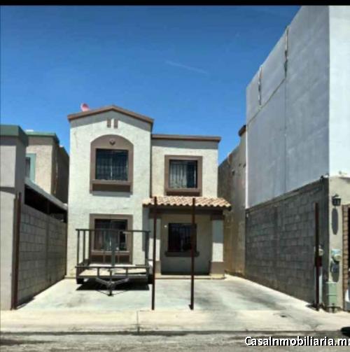 En venta bonita residencia de dos recamaras en el Fracc. Toledo Seccion Uno.