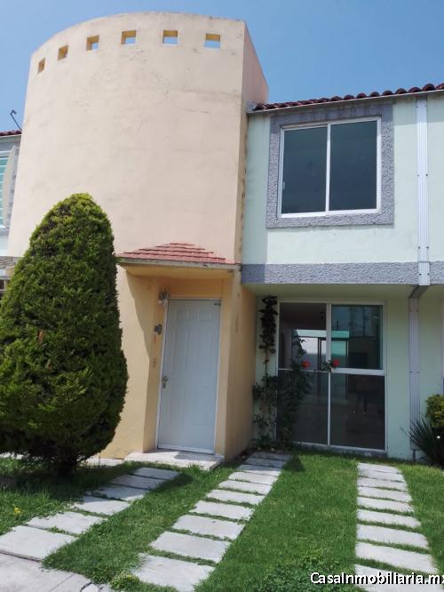 BONITA CASA EN FRACCIONAMIENTO PRIVADO