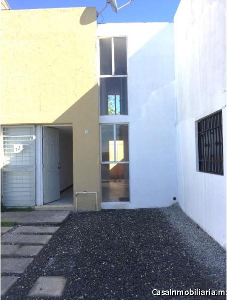 Casa de 2 recamaras en Galaxia La Calera (Periférico, Blvd. Valsequillo)