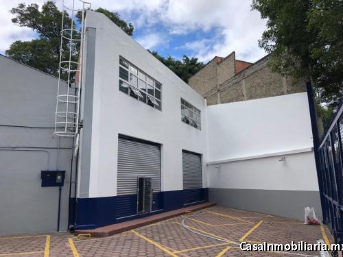 Excelente Local Comercial en Renta Ubicado en la Colonia Tacuba Ciudad de México