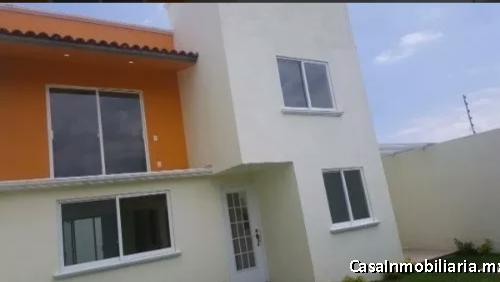 VENDO CASA CON 3 RECÁMARAS, 2 ESTACIONAMIENTOS EN COLONIA SAN ANTONIO JAGUEY, CUERNAVACA MORELOS