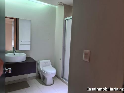 Rento depa con bodega en colonia Roma Norte.