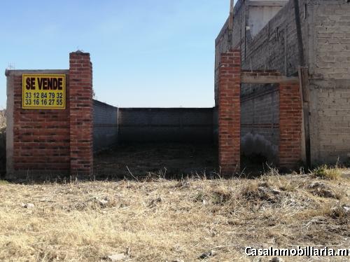 Terreno bardeado en Jardines San Sebastián Tlajomulco