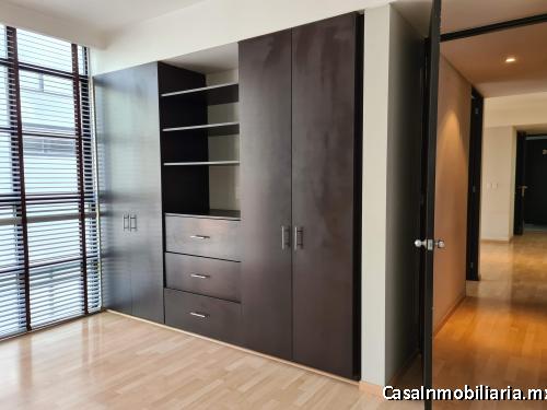 Rento depa con bodega en colonia Roma Norte.