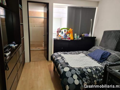 Depa en venta en Avenida Constituyentes.  