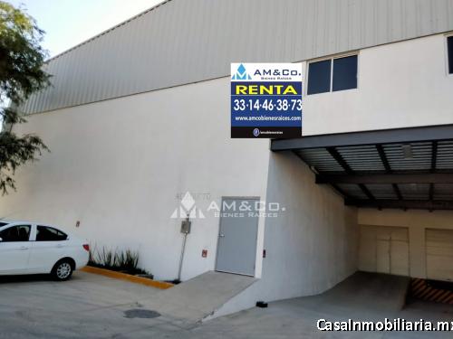 BODEGA EN RENTA LOMAS DEL CUATRO, ACUEDUCTO, TLAQUEPAQUE $ 60,000.00 MAS  IVA