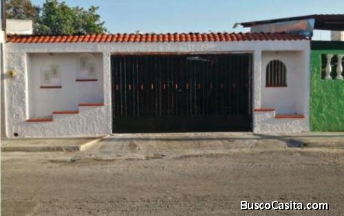 CASA EN VENTA EN VERGEL