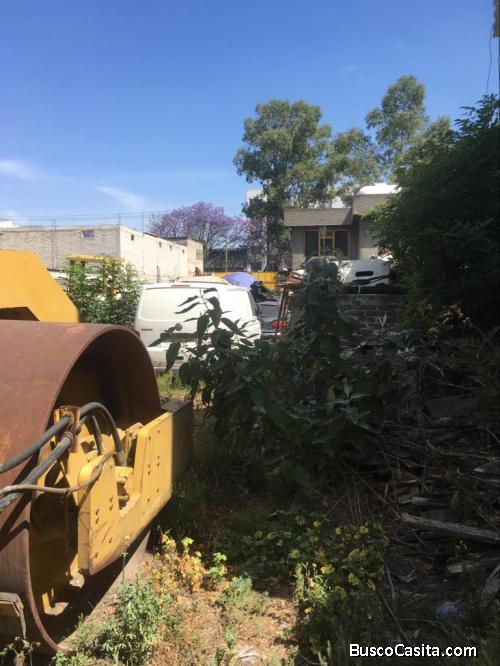 TERRENO MUY AMPLIO SOBRE CALZADA TAXQUEÑA