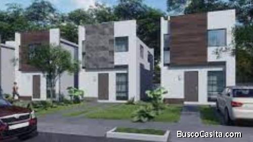 HERMOSA CASA EN ESMERALDA RESIDENCIAL 