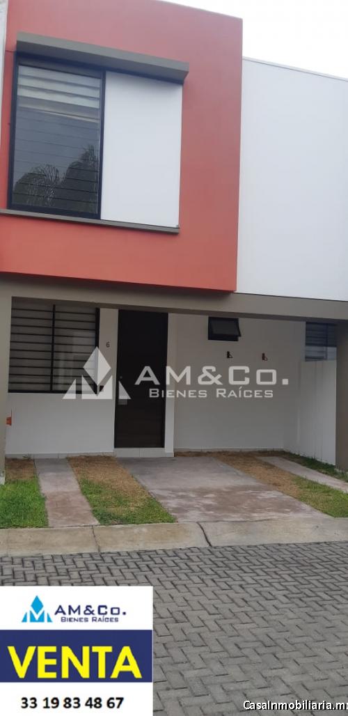 CASA EN VENTA AV. AVIACIÓN COTO ARMONIA HABITAT $ 2650,000.00