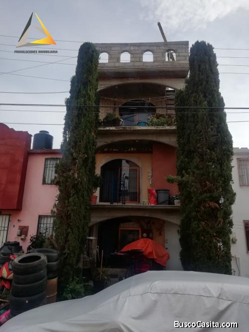  venta de casa 4 vientos calle lluvia 