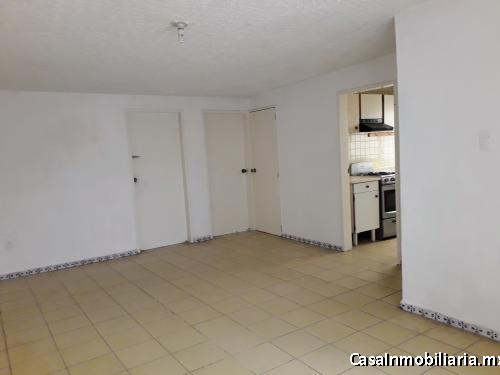 AMPLIA CASA EN VENTA, COLONIA BURÓCRATA, QUERÉTARO.