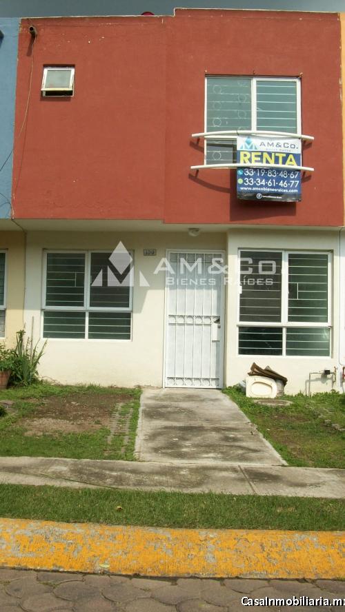 CASA EN RENTA EN PARQUES DEL BOSQUE TLAQUEPAQUE $ 9,500.00
