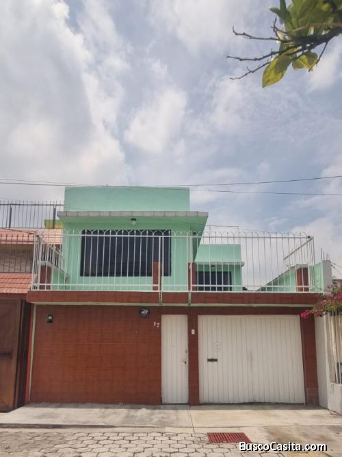 SE VENDE CASA EN LA COL. BOSQUES DE ARAGÓN