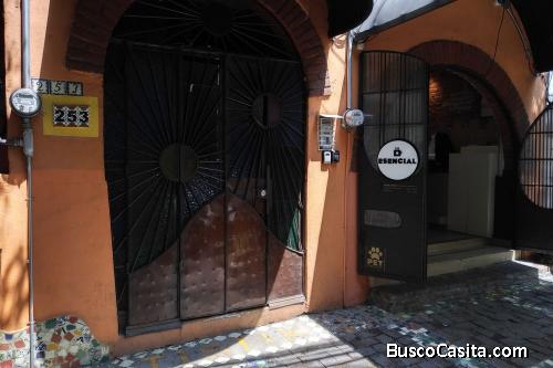 casa amueblada con todos los servicios incluidos