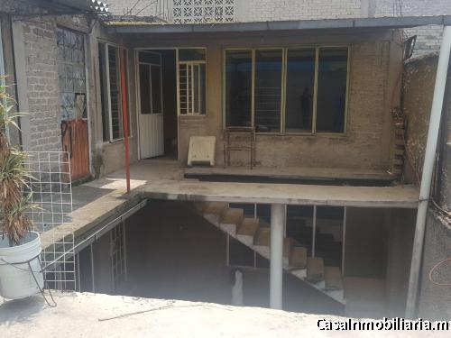 CASA EN VENTA TOLTECAS