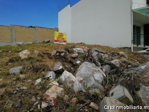 VENDO TERRENO EN RESIDENCIAL BRITANIA LA CALERA DE 128 M2 (TRATO DIRECTO) 