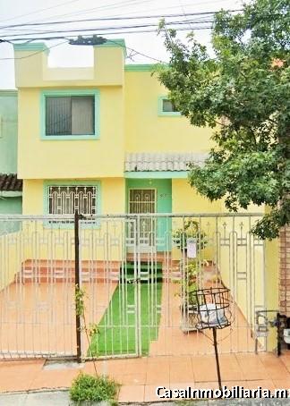 Casa en Venta a Espaldas de Walmart Eloy cavazos 