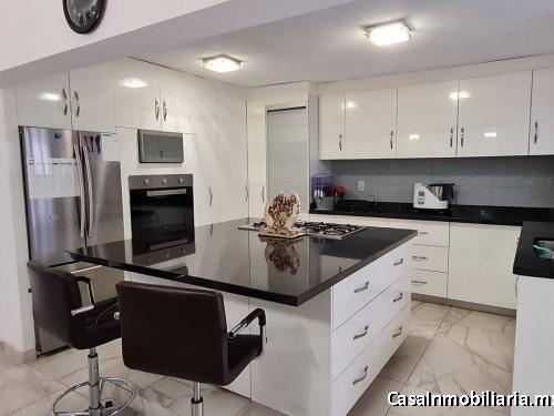 Oportunidad! Adquiera hermosa casa recién remodelada en Xochimilco