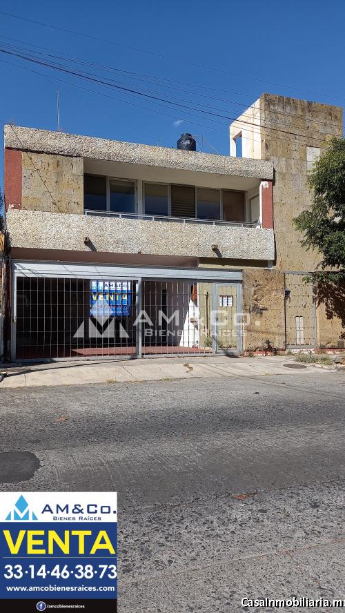 CASA EN VENTA COL. CIRCUNVALACIÓN VALLARTA $ 9500,000.00